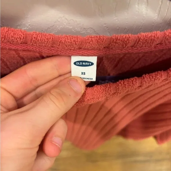 Old Navy ripped sweater - Picture 3 of 3